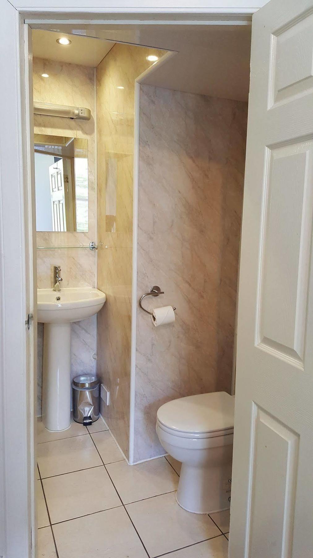 Cherry Blossom Guest House Уитби Экстерьер фото